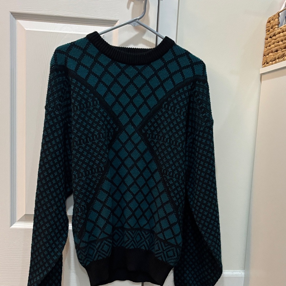 Elegant Teal and Black Patterned Sweater